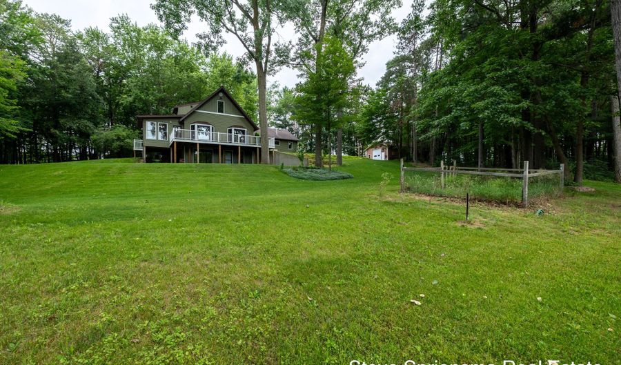 11774 84th Ave, Allendale, MI 49401 - 4 Beds, 4 Bath