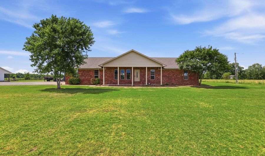 791 Hwy 64 W, Beebe, AR 72012 - 3 Beds, 2 Bath