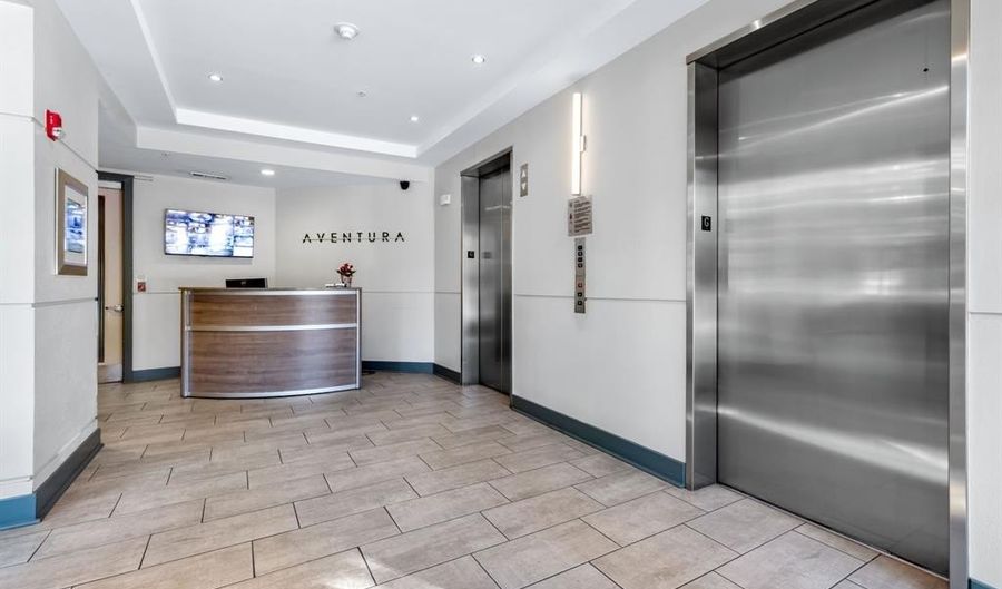 5055 Addison Cir 733, Addison, TX 75001 - 2 Beds, 3 Bath