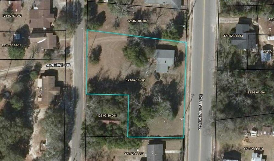 19897 Solomon Blatt Ave, Blackville, SC 29817 - 3 Beds, 2 Bath