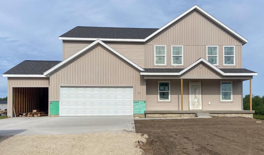 10769 56th Ave, Allendale, MI 49401 - 4 Beds, 3 Bath