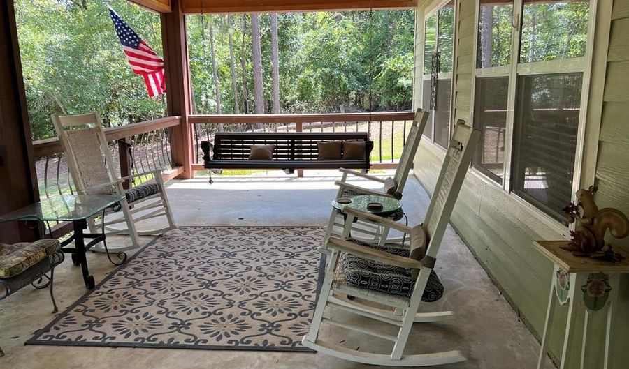 514 Englewood Dr, Abbeville, AL 36310 - 3 Beds, 2 Bath