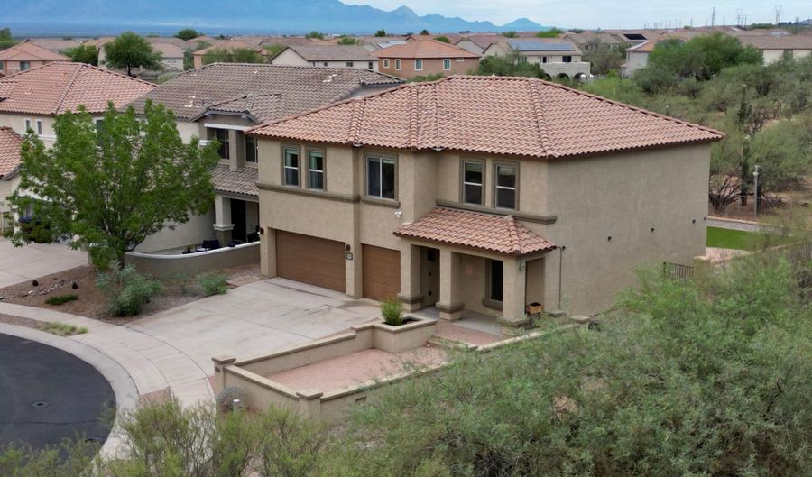836 W Vuelta Granadina, Sahuarita, AZ 85629 - 4 Beds, 3 Bath
