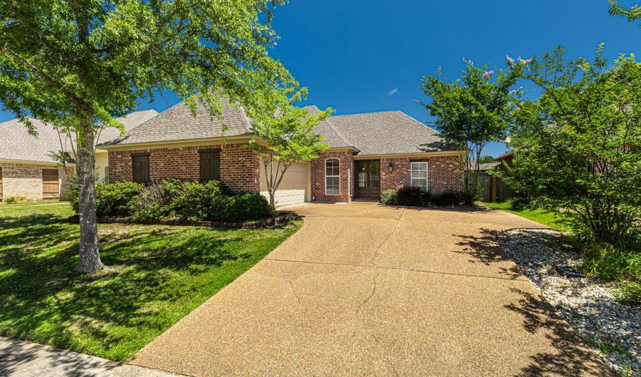 213 Provonce Park, Brandon, MS 39042 - 3 Beds, 2 Bath