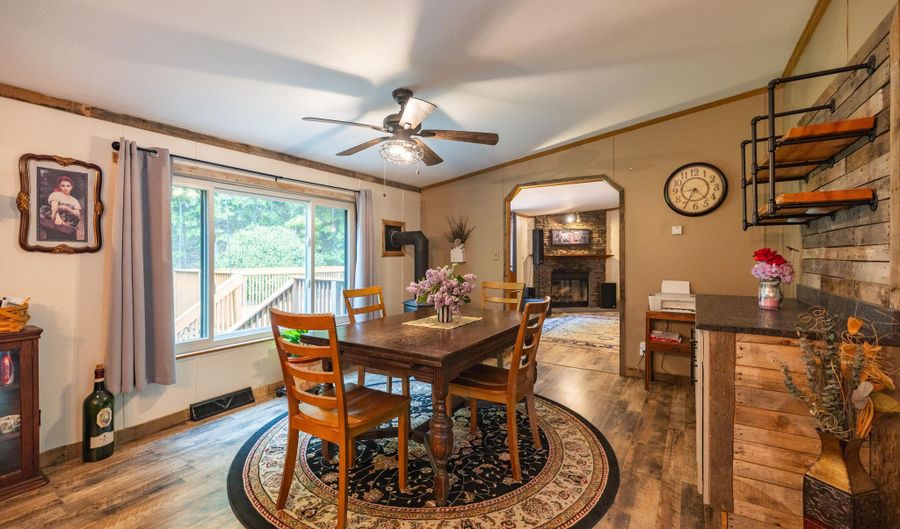 71 Kyle Ln, Auburn, ME 04210 - 3 Beds, 2 Bath