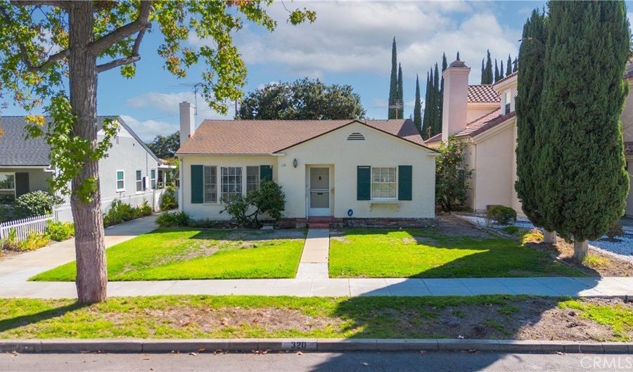 320 Laurel, Arcadia, CA 91006 - 2 Beds, 2 Bath