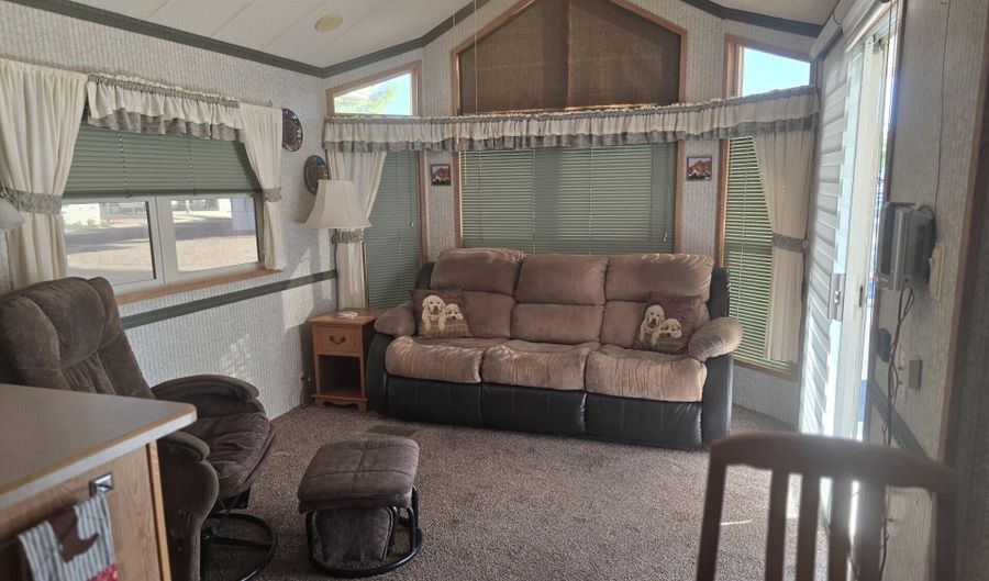 251 S Ocotillo Ave 17, Benson, AZ 85602 - 1 Beds, 1 Bath