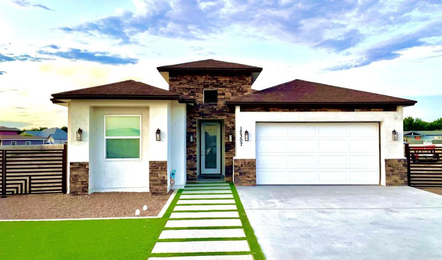 754 Delilah Ave, Socorro, TX 79927 - 4 Beds, 3 Bath