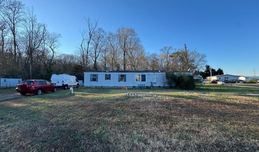 4711 SMITH Rd, Bridgeville, DE 19933 - 3 Beds, 2 Bath