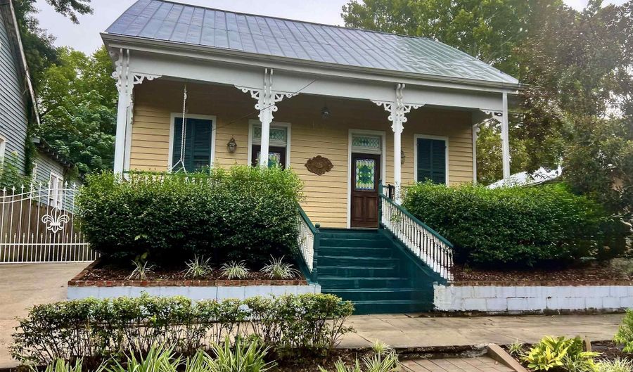 728 Europe St, Baton Rouge, LA 70802 - 3 Beds, 1 Bath