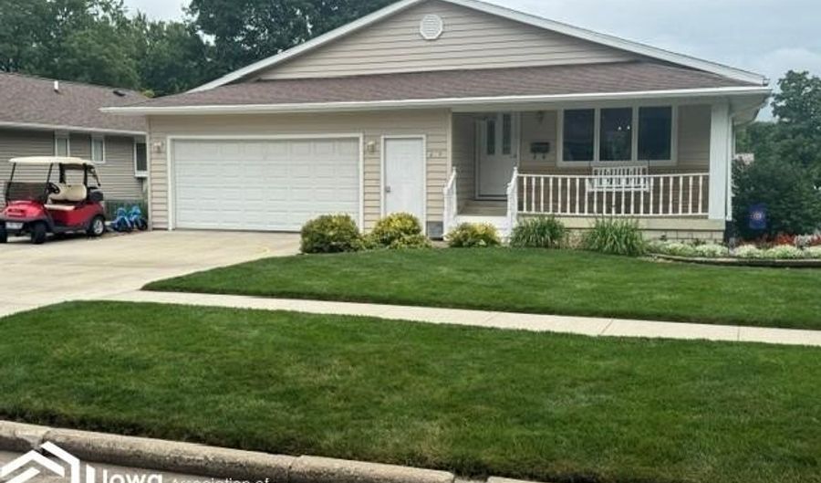 209 S Ackley St, Algona, IA 50511 - 5 Beds, 2 Bath