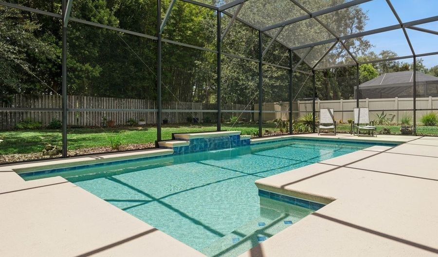 3169 PINENUT Dr, Apopka, FL 32712 - 6 Beds, 4 Bath
