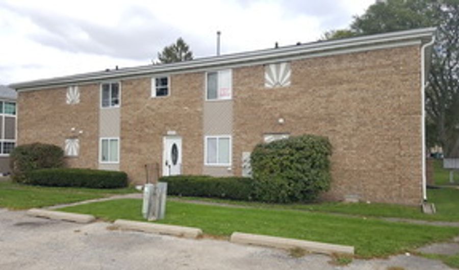 308 Wilshire Dr 4, Sandwich, IL 60548 - 2 Beds, 1 Bath