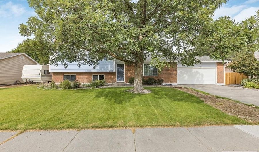 2356 Oak Trail Dr, Idaho Falls, ID 83404 - 4 Beds, 3 Bath