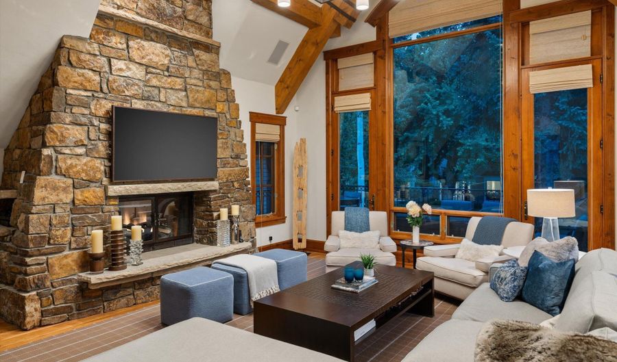 520 W Smuggler St, Aspen, CO 81611 - 4 Beds, 5 Bath
