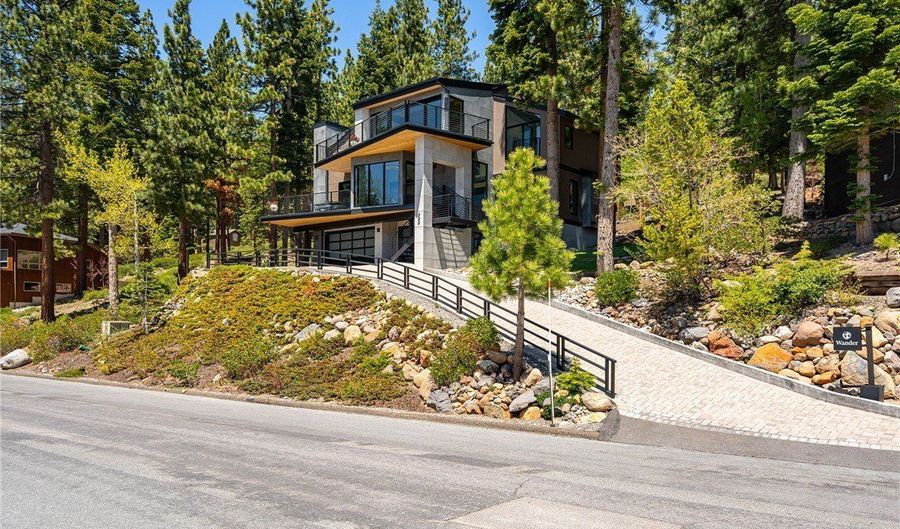 590 Fallen Leaf Way, Incline Village, NV 89451 - 5 Beds, 5 Bath