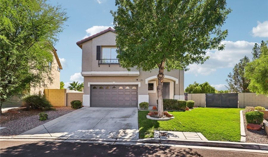 2696 Spruce Creek Dr, Las Vegas, NV 89135 - 3 Beds, 3 Bath