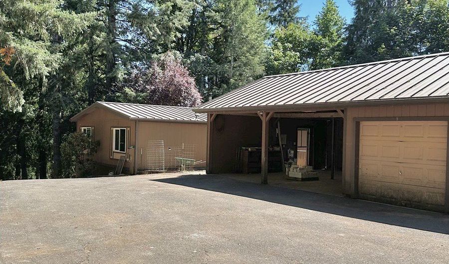 92736 TRIANGLE LAKE RESORT Rd, Blachly, OR 97412 - 3 Beds, 2 Bath