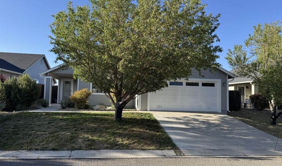 8 Conner Way, Gardnerville, NV 89410 - 2 Beds, 2 Bath