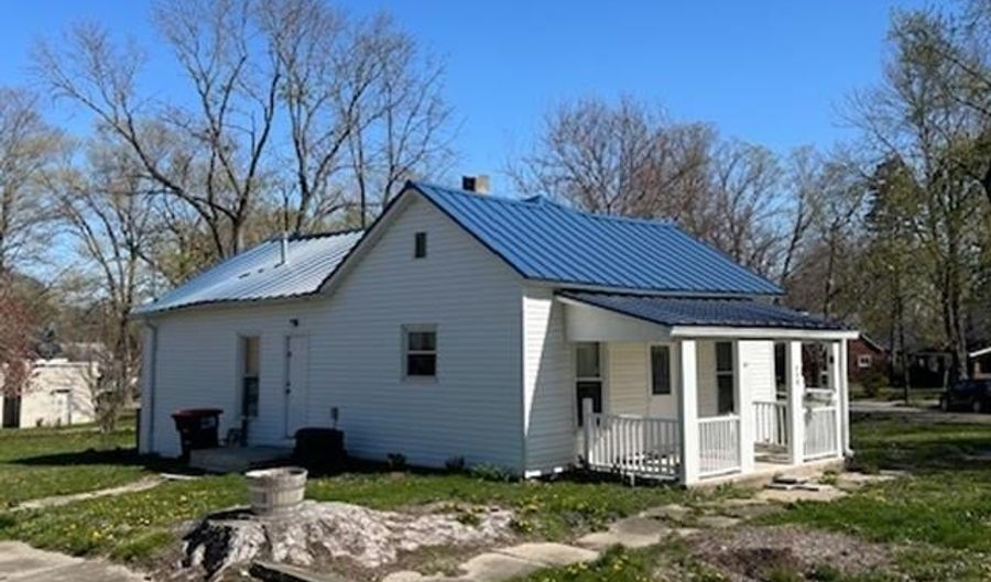600 N 6th St, Attica, IN 47918 - 3 Beds, 2 Bath