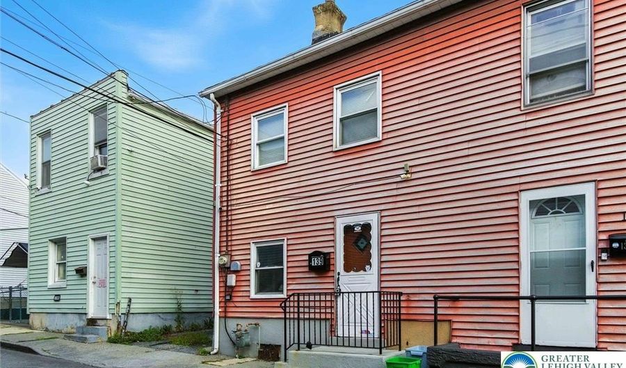 139 W Sycamore St, Allentown, PA 18102 - 3 Beds, 1 Bath