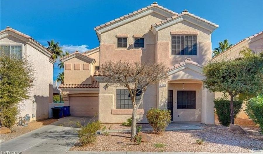 5870 Gentleslope St, Henderson, NV 89011 - 4 Beds, 3 Bath