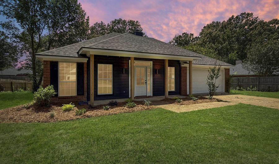 109 Post Oak Dr, Brandon, MS 39047 - 3 Beds, 2 Bath