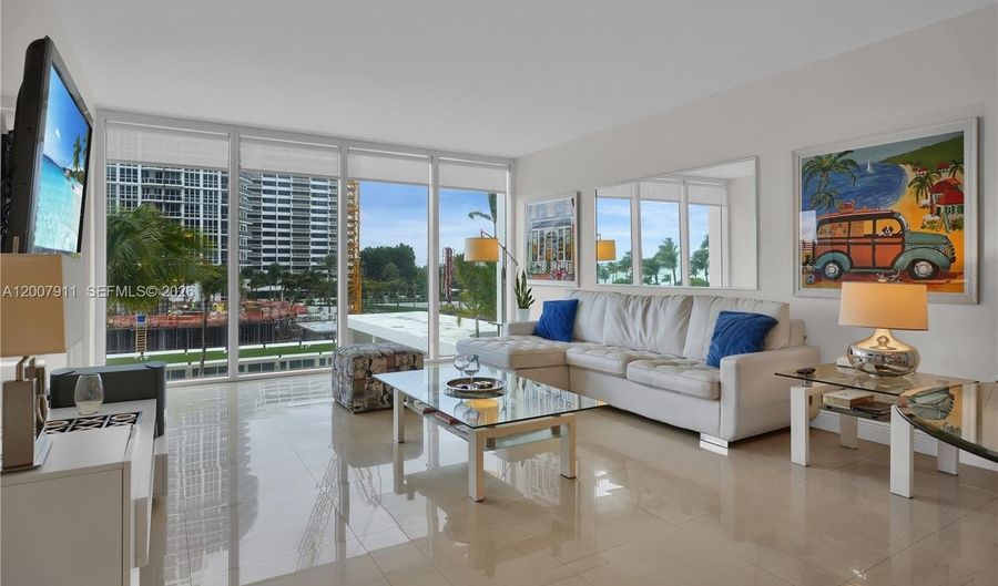 10275 Collins Ave 315, Bal Harbour, FL 33154 - 1 Beds, 2 Bath