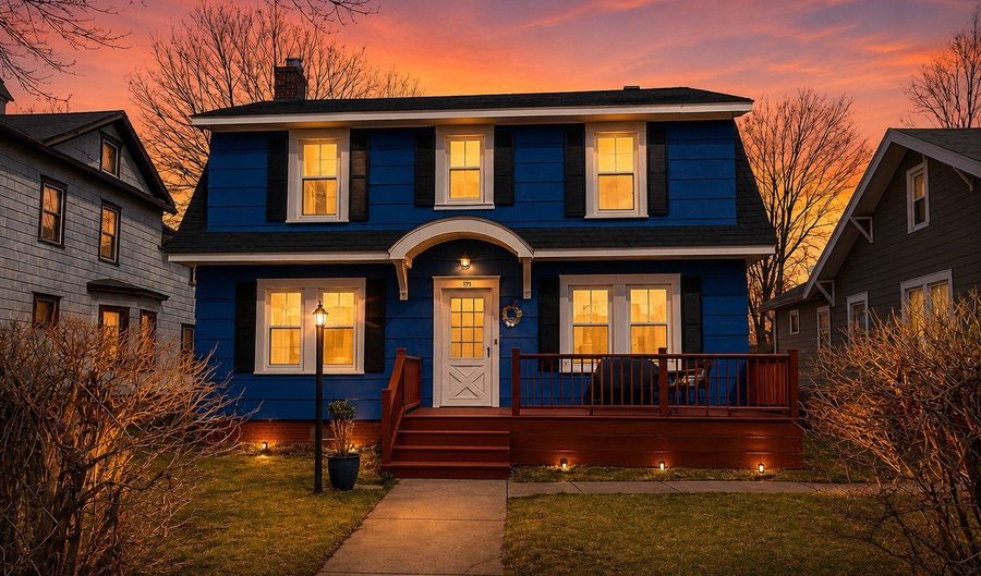 902 4th Ave SW, Austin, MN 55912 - 4 Beds, 2 Bath