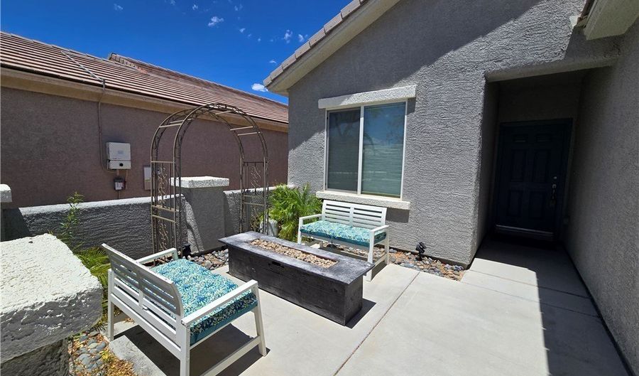 2774 Alnwick Ct, Henderson, NV 89044 - 3 Beds, 2 Bath
