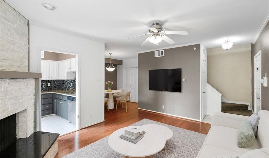 4130 Proton Dr 6D, Addison, TX 75001 - 1 Beds, 2 Bath