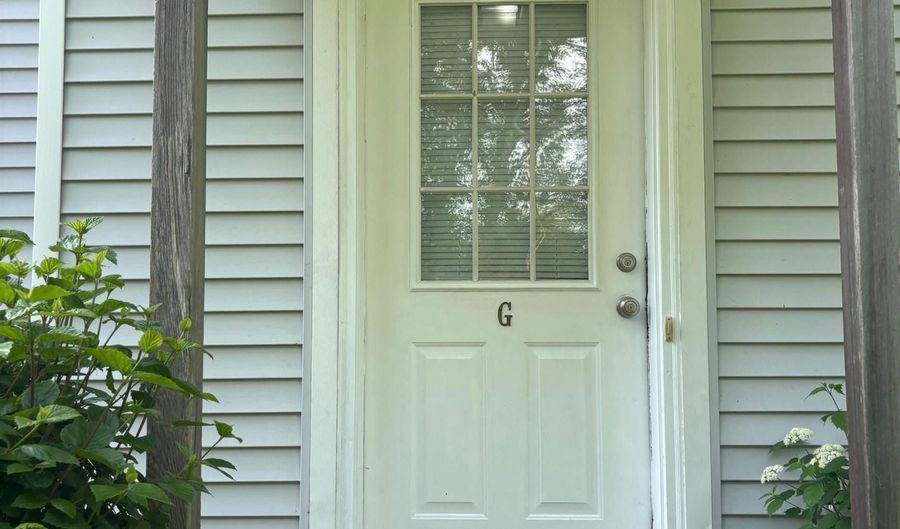 27 Oyster Bay, Absecon, NJ 08201 - 3 Beds, 3 Bath