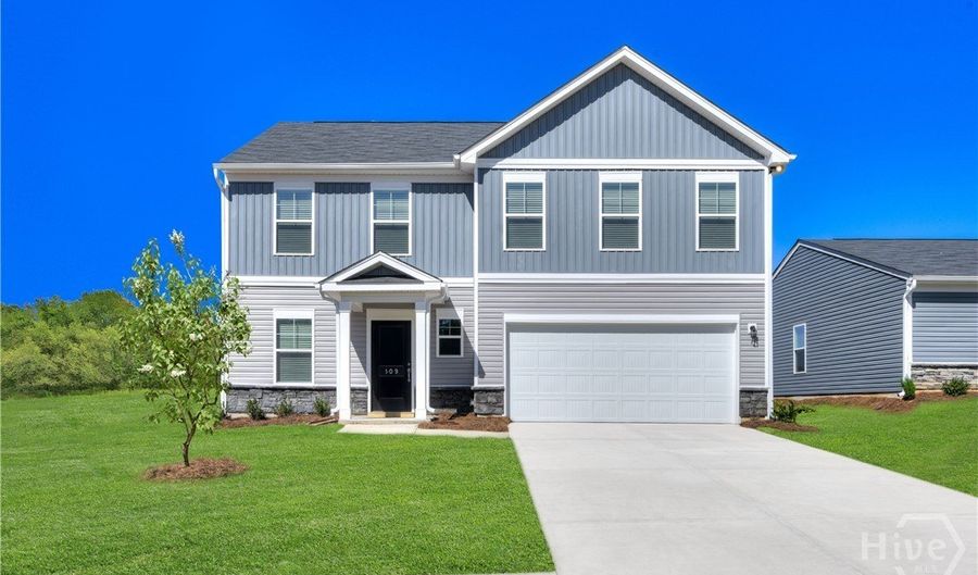 8195 Smooth Whiskey Cir, Aiken, SC 29809 - 5 Beds, 3 Bath