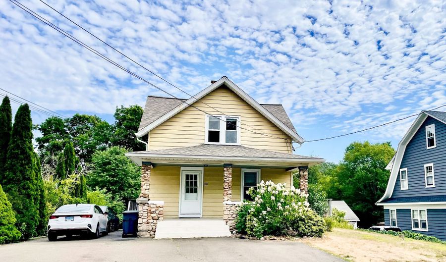 85 Ivy St, Branford, CT 06405 - 5 Beds, 3 Bath
