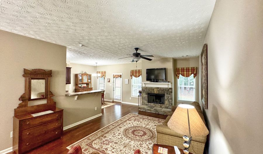 135 Amhurst, West Point, GA 31833 - 3 Beds, 2 Bath