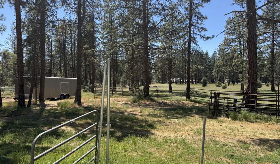 10742 Yonna Dr, Bonanza, OR 97623 - 3 Beds, 2 Bath