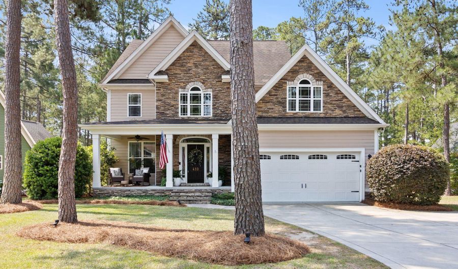 410 Legacy Lakes Way, Aberdeen, NC 28315 - 5 Beds, 4 Bath
