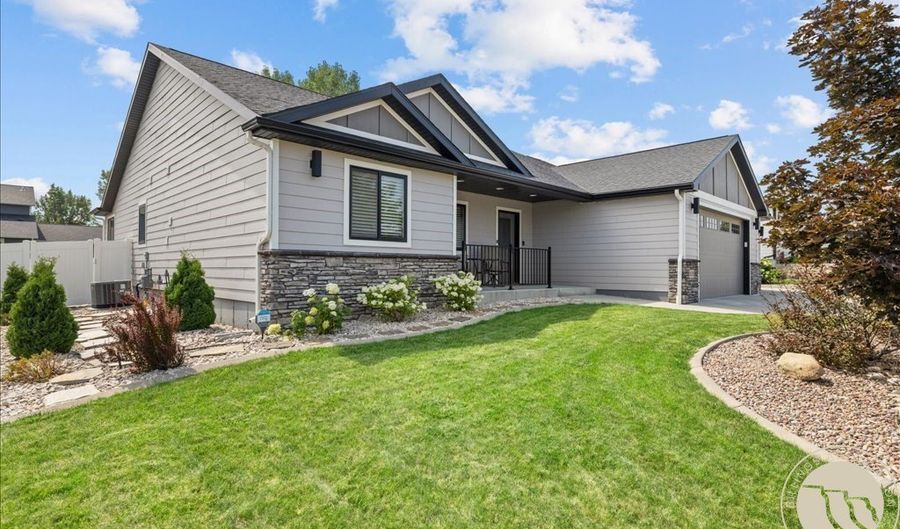 878 Tierra Dr, Billings, MT 59105 - 5 Beds, 3 Bath