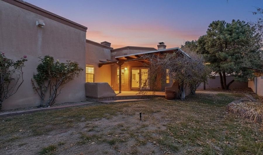 13012 Calle De Sandias NE, Albuquerque, NM 87111 - 3 Beds, 3 Bath
