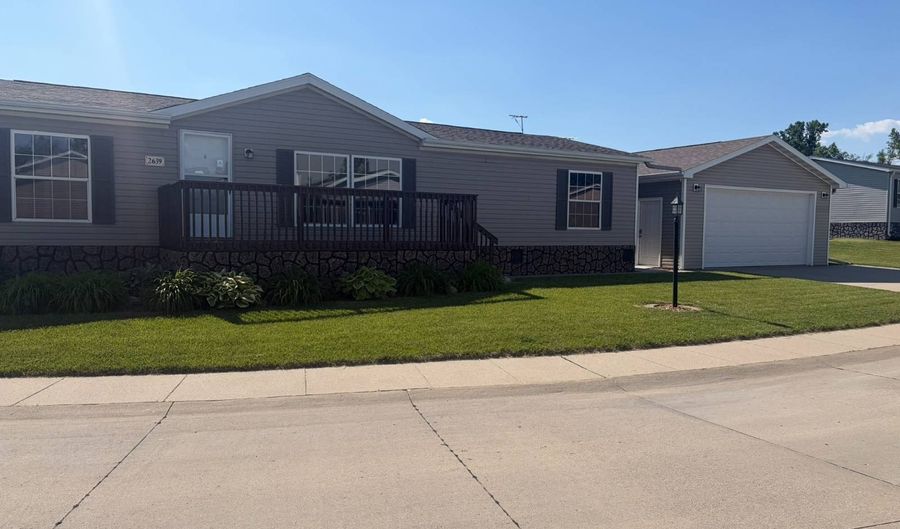 2639 Colt St, Ames, IA 50010 - 3 Beds, 2 Bath
