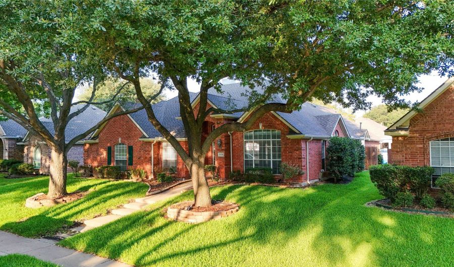 306 Fairfax Dr, Allen, TX 75013 - 4 Beds, 2 Bath