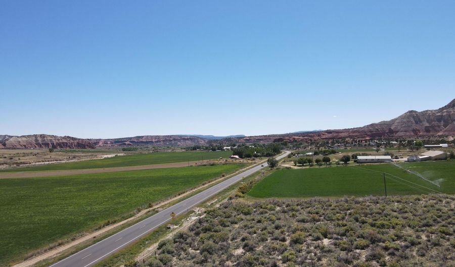 629 N Highway 12, Cannonville, UT 84718 - 0 Beds, 0 Bath