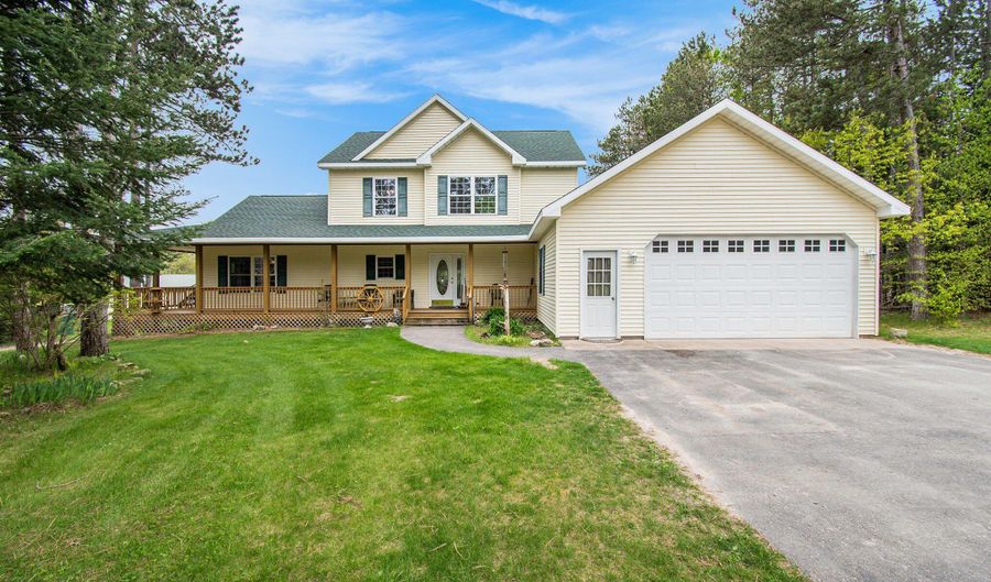 10516 Munger Rd, Afton, MI 49705 - 3 Beds, 4 Bath