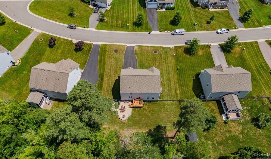 10122 Cameron Ridge Dr, Ashland, VA 23005 - 6 Beds, 5 Bath
