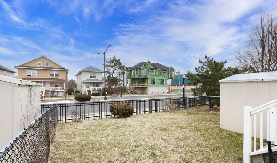107 Chesapeake Bay, Atlantic City, NJ 08401 - 3 Beds, 2 Bath