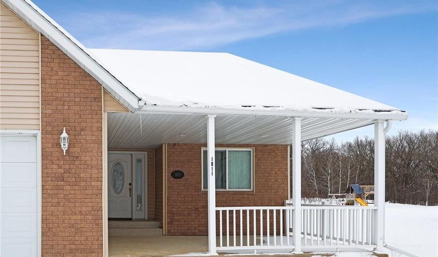 1811 Summer Ln NE, Alexandria, MN 56308 - 4 Beds, 3 Bath