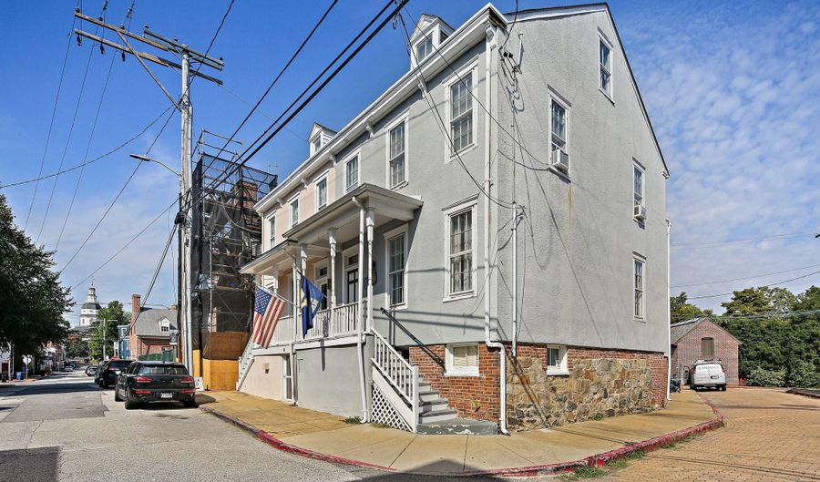 32 EAST St, Annapolis, MD 21401 - 3 Beds, 3 Bath