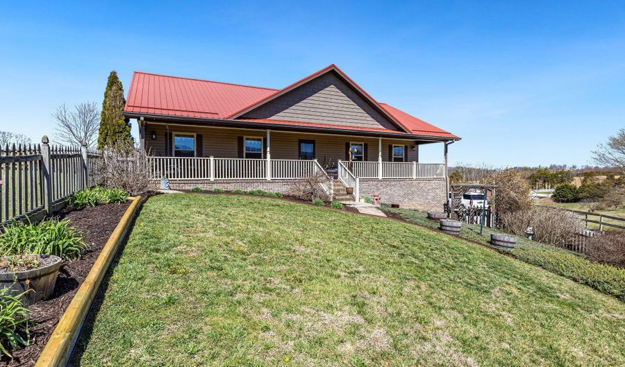 1151 John Bird Rd, Afton, TN 37616 - 3 Beds, 2 Bath