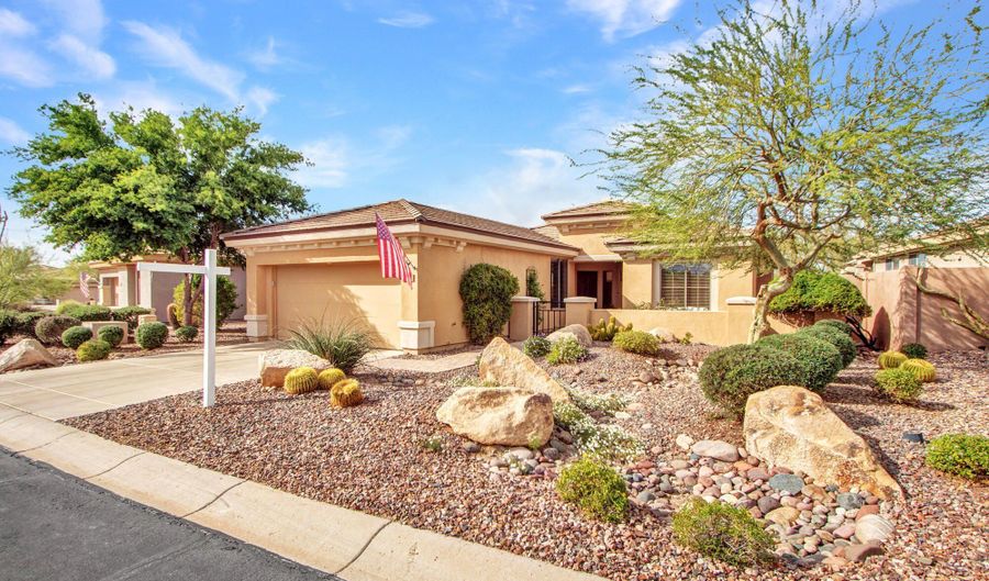 41322 N CLEAR CROSSING Ct, Anthem, AZ 85086 - 2 Beds, 2 Bath