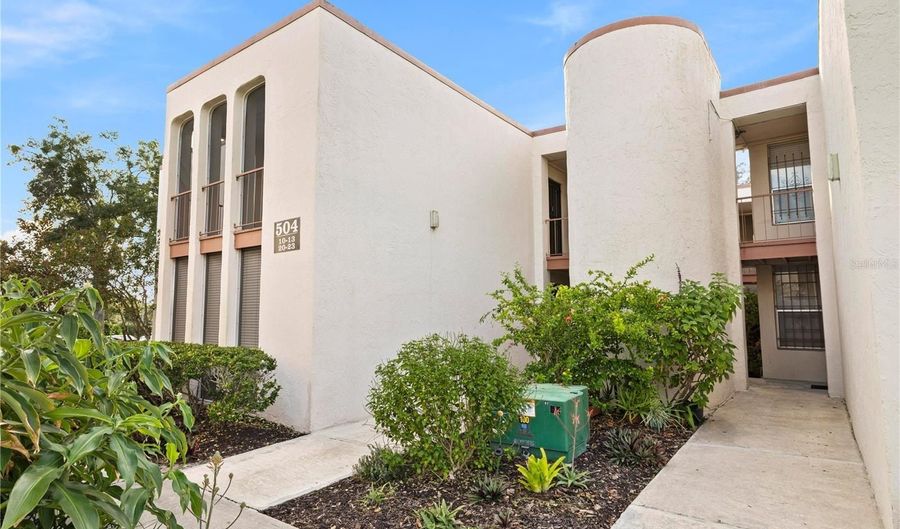 504 ORANGE Dr 11, Altamonte Springs, FL 32701 - 2 Beds, 2 Bath